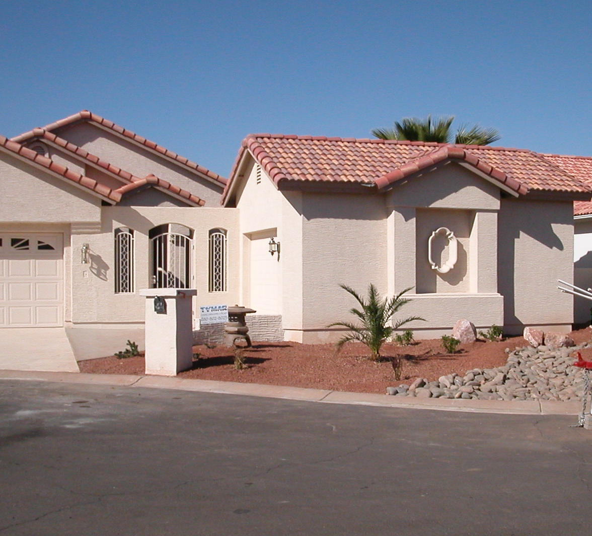 detached garage