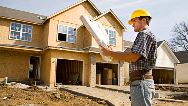 What Does a Contractor Do?   7 Things To Know Before Hiring